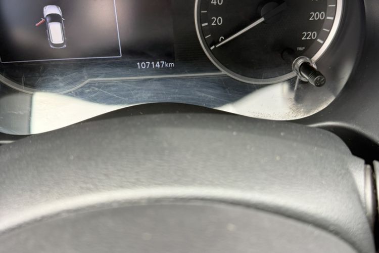 Used Nissan Kicks 2017 1.5L CVT Smart Drive Edition Interior 5