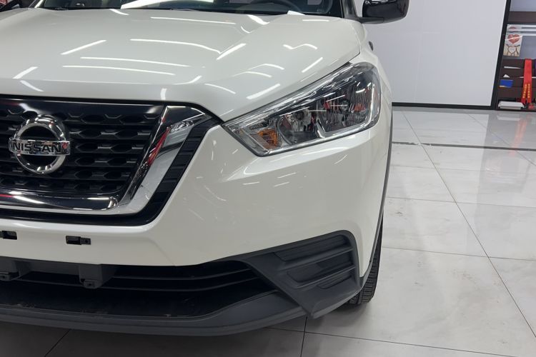 Used Nissan Kicks 2017 1.5L Manual Cool Dynamic Edition Left Front Headlight