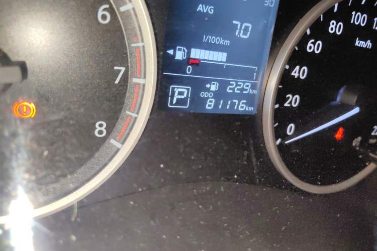 Used Nissan Kicks 2017 1.5L CVT Cool Enjoy Edition Odometer Close Up