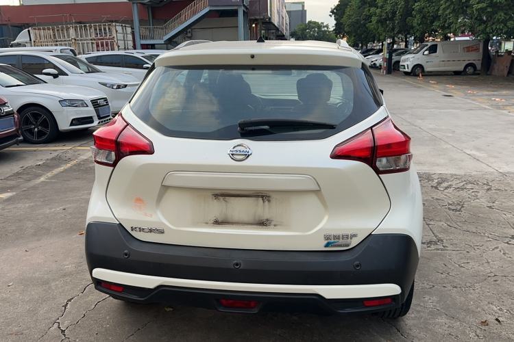 Used Nissan Kicks 2017 1.5L CVT Cool Enjoy Edition Rear