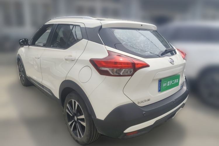 Used Nissan Kicks 2017 1.5L CVT Cool Enjoy Edition Rear Left 45 Deg