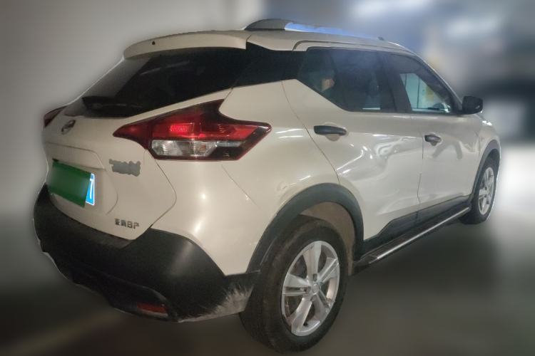 Used Nissan Kicks 2017 1.5L Manual Cool Dynamic Edition Rear Right 45 Deg