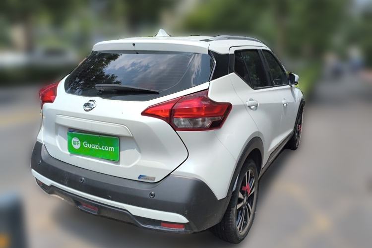 Used Nissan Kicks 2017 1.5L CVT Cool Enjoy Edition Rear Right 45 Deg
