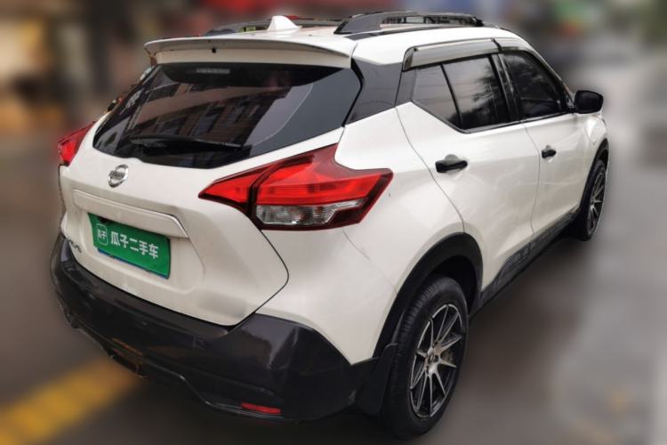 Used Nissan Kicks 2017 1.5L Manual Cool Dynamic Edition Rear Right 45 Deg