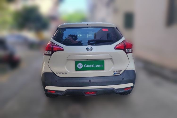 Used Nissan Kicks 2017 1.5L CVT Smart Drive Edition Rear