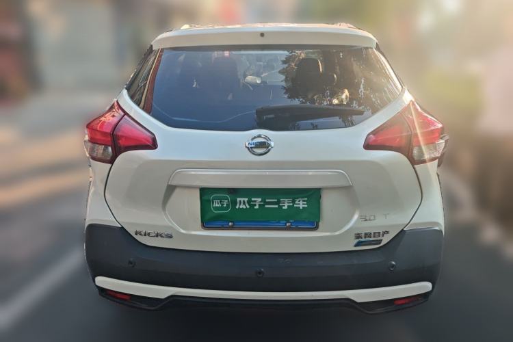 Used Nissan Kicks 2017 1.5L CVT Cool Enjoy Edition Rear