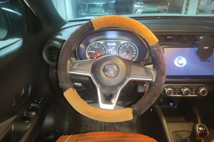 Used Nissan Kicks 2017 1.5L Manual Cool Dynamic Edition Steering Wheel