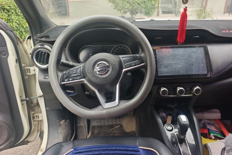 Used Nissan Kicks 2017 1.5L CVT Smart Drive Edition Steering Wheel