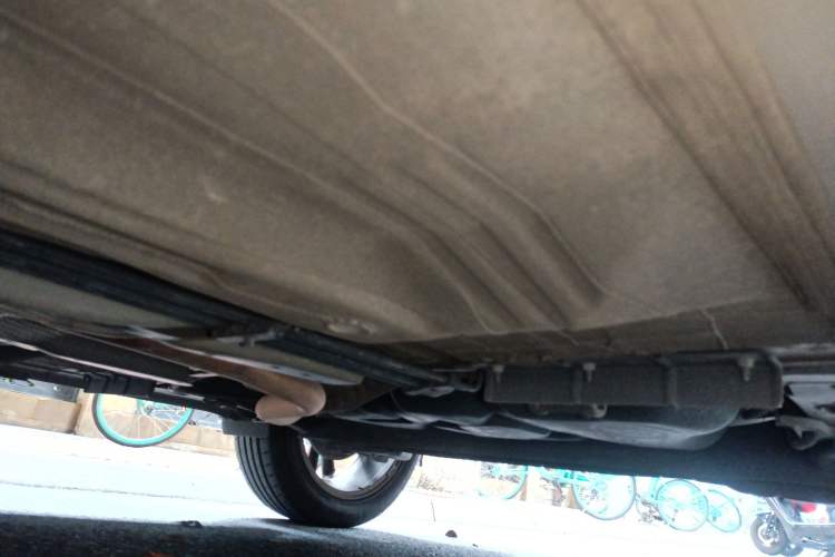 Used Nissan Kicks 2017 1.5L CVT Smart Drive Edition Chassis Rear Left