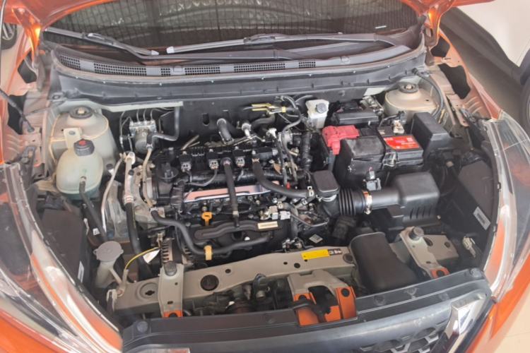 Used Nissan Kicks 2017 1.5L CVT Smart Edition Engine Bay