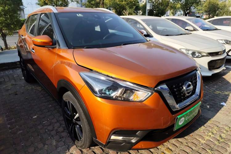 Used Nissan Kicks 2017 1.5L CVT Smart Edition Exterior 2