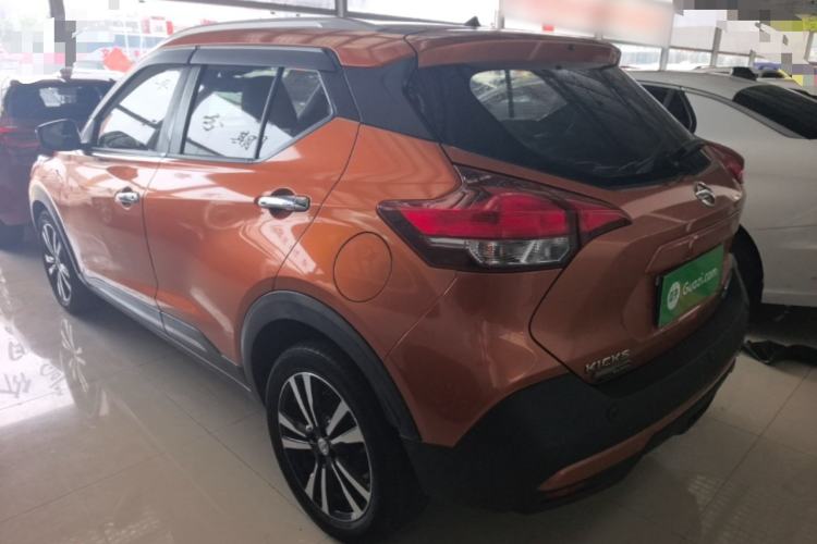 Used Nissan Kicks 2017 1.5L CVT Smart Edition Exterior 2