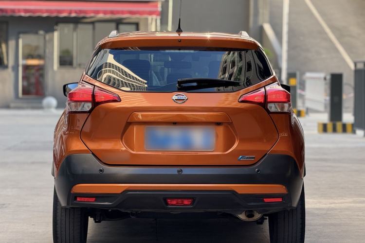 Used Nissan Kicks 2017 1.5L CVT Smart Edition Exterior 3