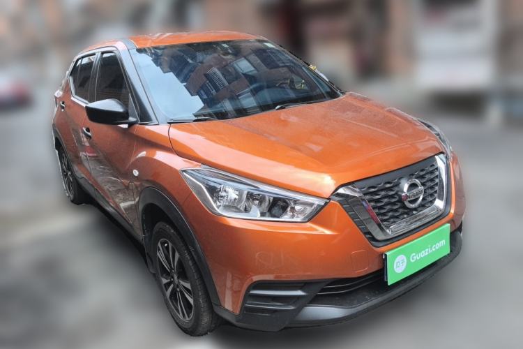 Used Nissan Kicks 2017 1.5L Manual Cool Dynamic Edition Front Right 45 Deg