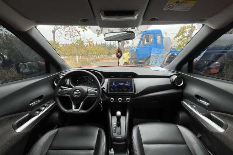Used Nissan Kicks 2017 1.5L CVT Cool Enjoy Edition Interior 1