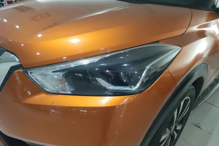 Used Nissan Kicks 2017 1.5L CVT Smart Edition Left Front Headlight