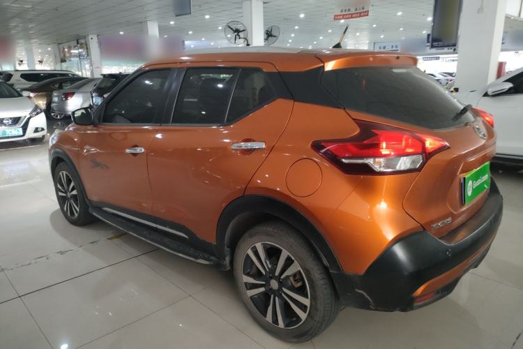 Used Nissan Kicks 2017 1.5L CVT Smart Edition Left Side