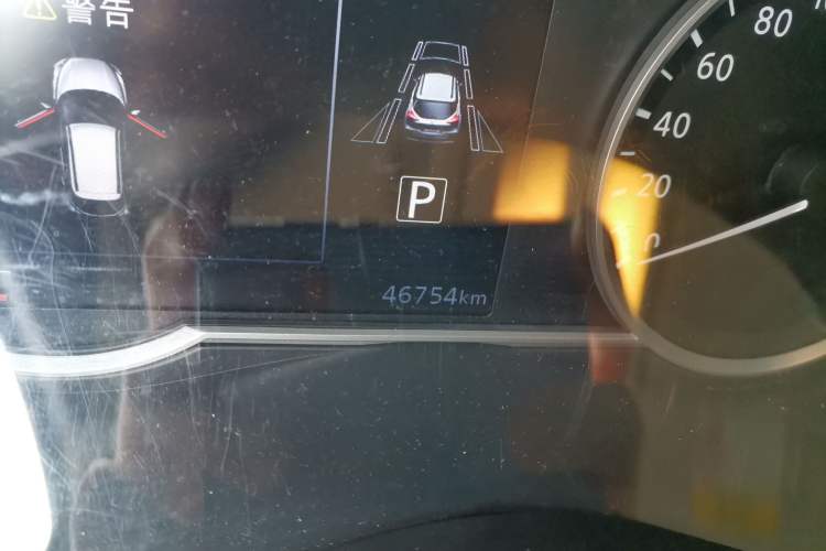 Used Nissan Kicks 2017 1.5L CVT Smart Edition Odometer Close Up