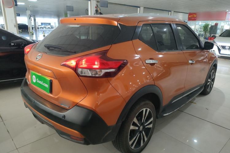 Used Nissan Kicks 2017 1.5L CVT Smart Edition Rear Right 45 Deg