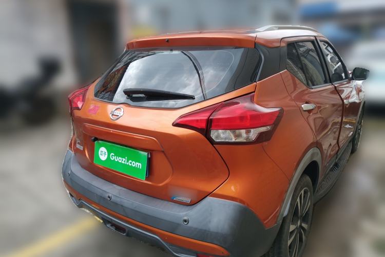 Used Nissan Kicks 2017 1.5L CVT Smart Edition Rear Right 45 Deg