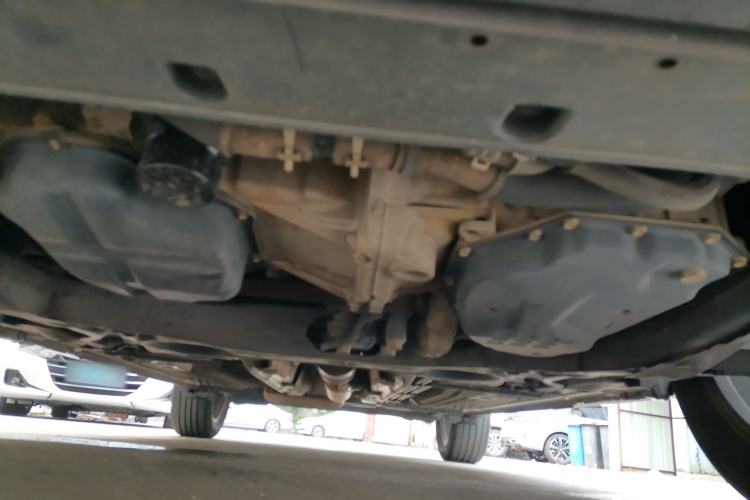 Used Nissan Kicks 2018 1.5L CVT Smart Connect Deluxe Edition Chassis Front