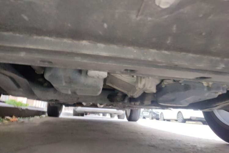 Used Nissan Kicks 2018 1.5L CVT Smart Connect Luxury Edition Chassis Front
