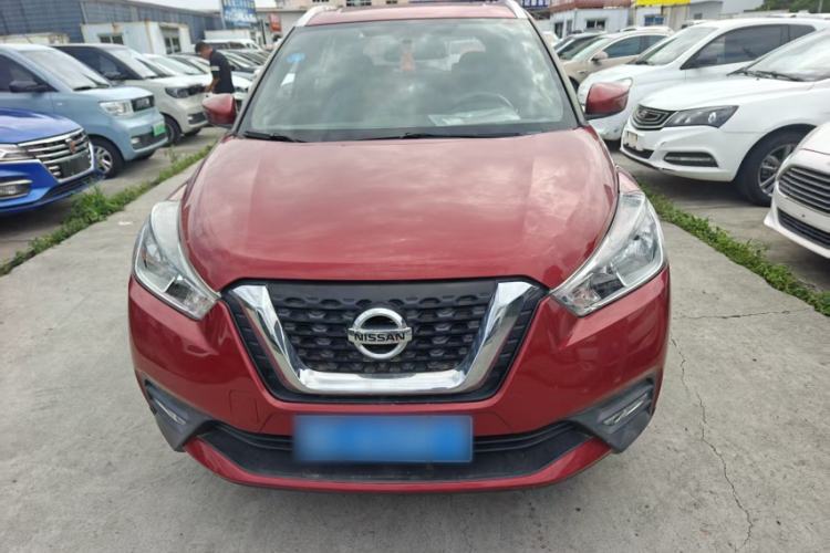Used Nissan Kicks 2018 1.5L CVT Smart Connect Luxury Edition Exterior 1