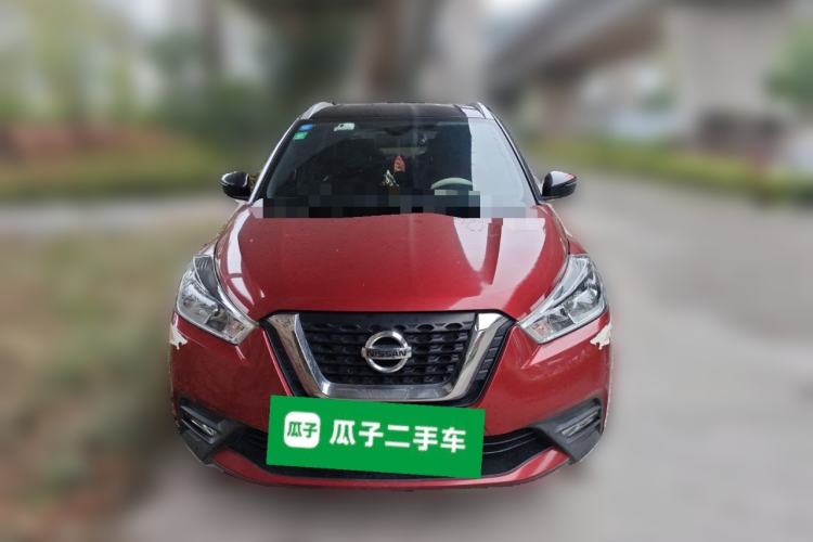 Used Nissan Kicks 2018 1.5L CVT Smart Connect Luxury Edition Front