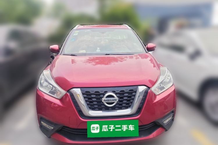 Used Nissan Kicks 2018 1.5L CVT Smart Connect Luxury Edition Front