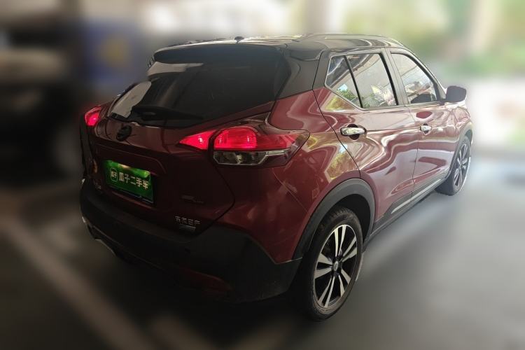 Used Nissan Kicks 2018 1.5L CVT Smart Connect Deluxe Edition Rear Right 45 Deg