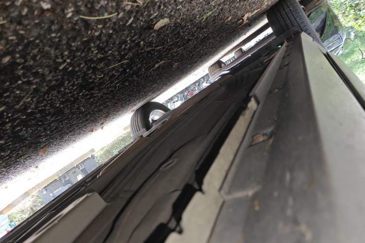 Used Nissan Kicks 2018 1.5L CVT Smart Connect Luxury Edition Chassis Front Right