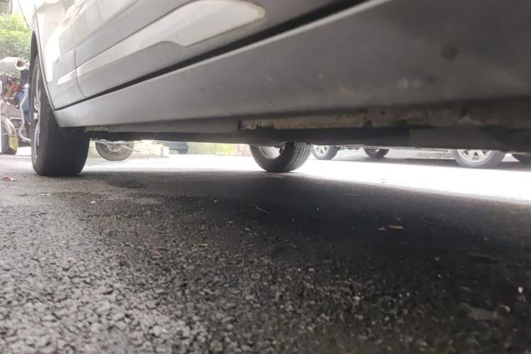 Used Nissan Kicks 2018 1.5L CVT Smart Connect Luxury Edition Chassis Front Right