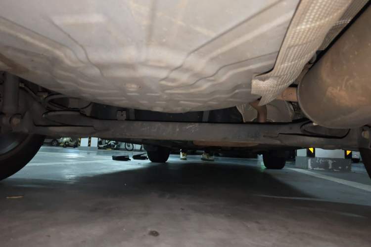 Used Nissan Kicks 2018 1.5L CVT Smart Connect Luxury Edition Chassis Rear