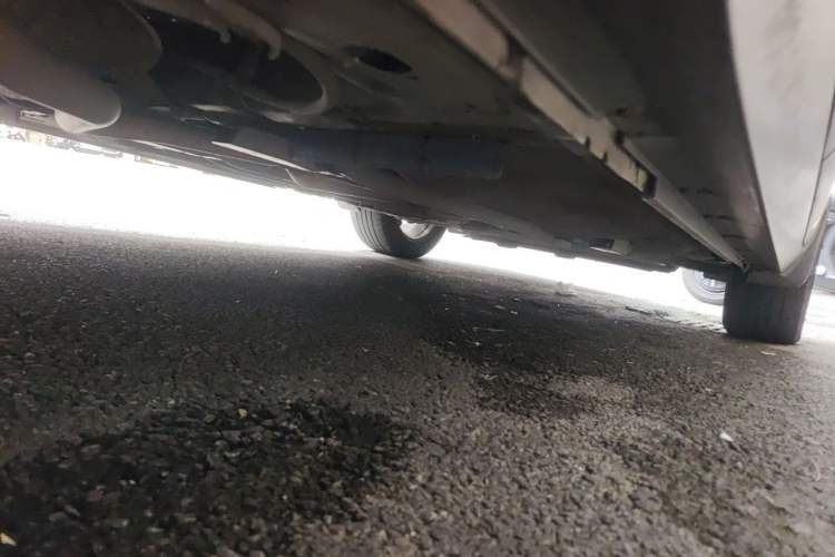 Used Nissan Kicks 2018 1.5L CVT Smart Connect Luxury Edition Chassis Rear Right