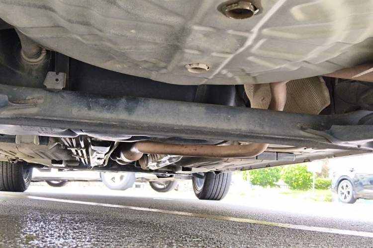 Used Nissan Kicks 2018 1.5L CVT Smart Connect Luxury Edition Chassis Rear