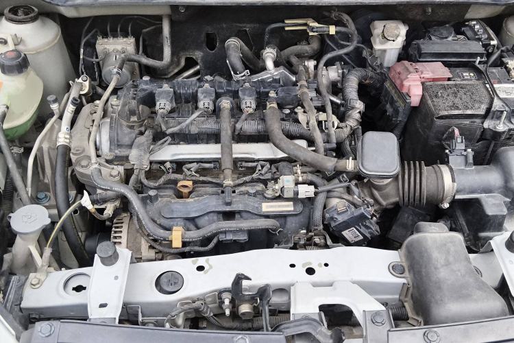 Used Nissan Kicks 2018 1.5L CVT Smart Connect Luxury Edition Engine Bay