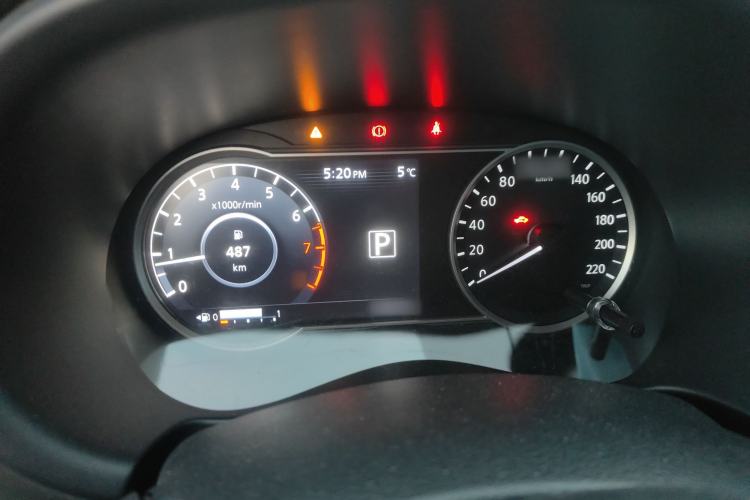 Used Nissan Kicks 2018 1.5L CVT Smart Connect Luxury Edition Instrument Cluster