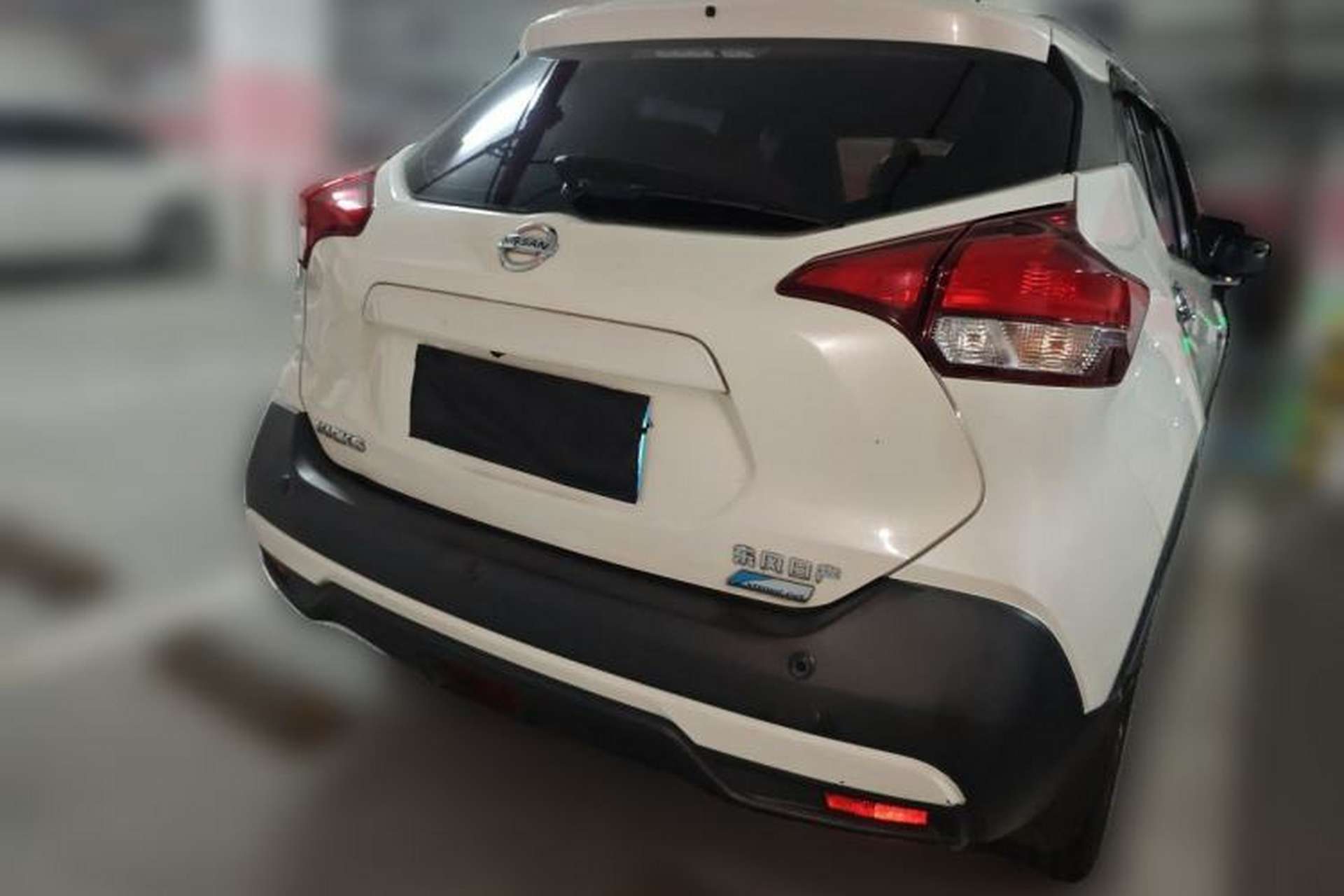 Used Nissan Kicks 2018 1.5L CVT Smart Connect Luxury Edition Rear
