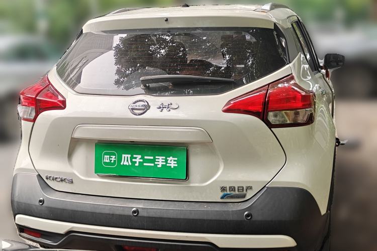 Used Nissan Kicks 2018 1.5L CVT Smart Connect Luxury Edition Rear