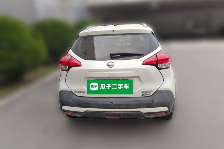 Used Nissan Kicks 2018 1.5L CVT Smart Connect Luxury Edition Rear