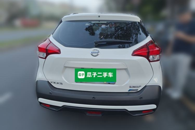 Used Nissan Kicks 2018 1.5L CVT Smart Connect Luxury Edition Rear