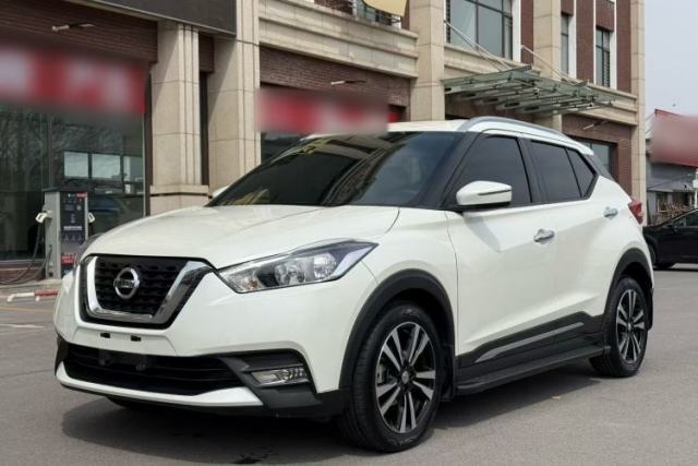 Used Nissan Kicks 2018 1.5L CVT Smart Connect Luxury Edition