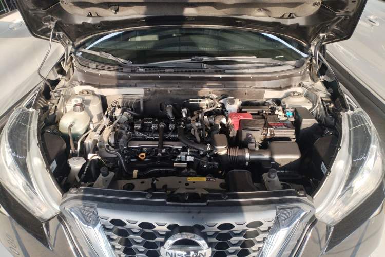 Used Nissan Kicks 2019 1.5L Manual Cool Edition Engine Bay