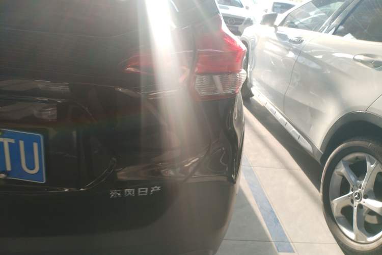 Used Nissan Kicks 2019 1.5L Manual Cool Edition Exterior 3