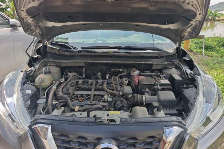Used Nissan Kicks 2019 1.5L CVT Smart Connect Luxury Edition Engine Bay