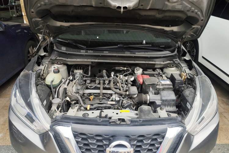Used Nissan Kicks 2019 1.5L CVT Cool Enjoy Edition Engine Bay
