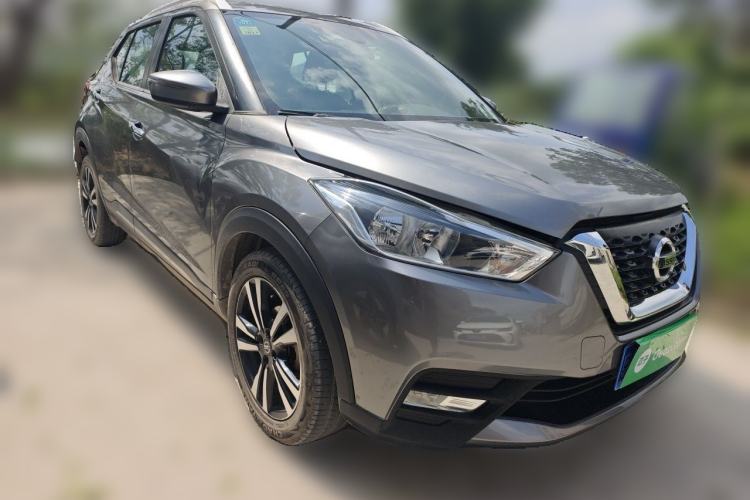 Used Nissan Kicks 2019 1.5L CVT Smart Connect Luxury Edition Exterior 2