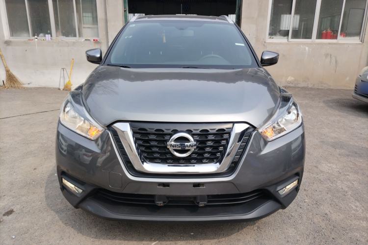 Used Nissan Kicks 2019 1.5L CVT Smart Connect Luxury Edition Front