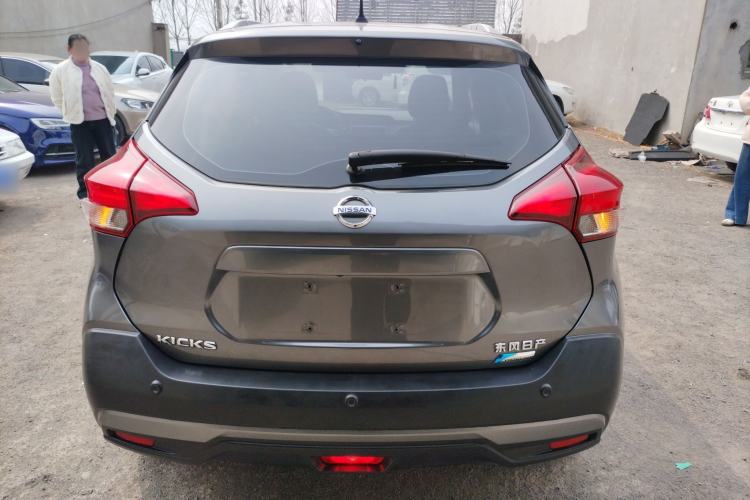 Used Nissan Kicks 2019 1.5L CVT Smart Connect Luxury Edition Rear