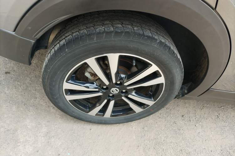 Used Nissan Kicks 2019 1.5L CVT Smart Connect Luxury Edition Right Rear Wheel Hub
